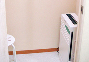 2階待合室（隔離室）